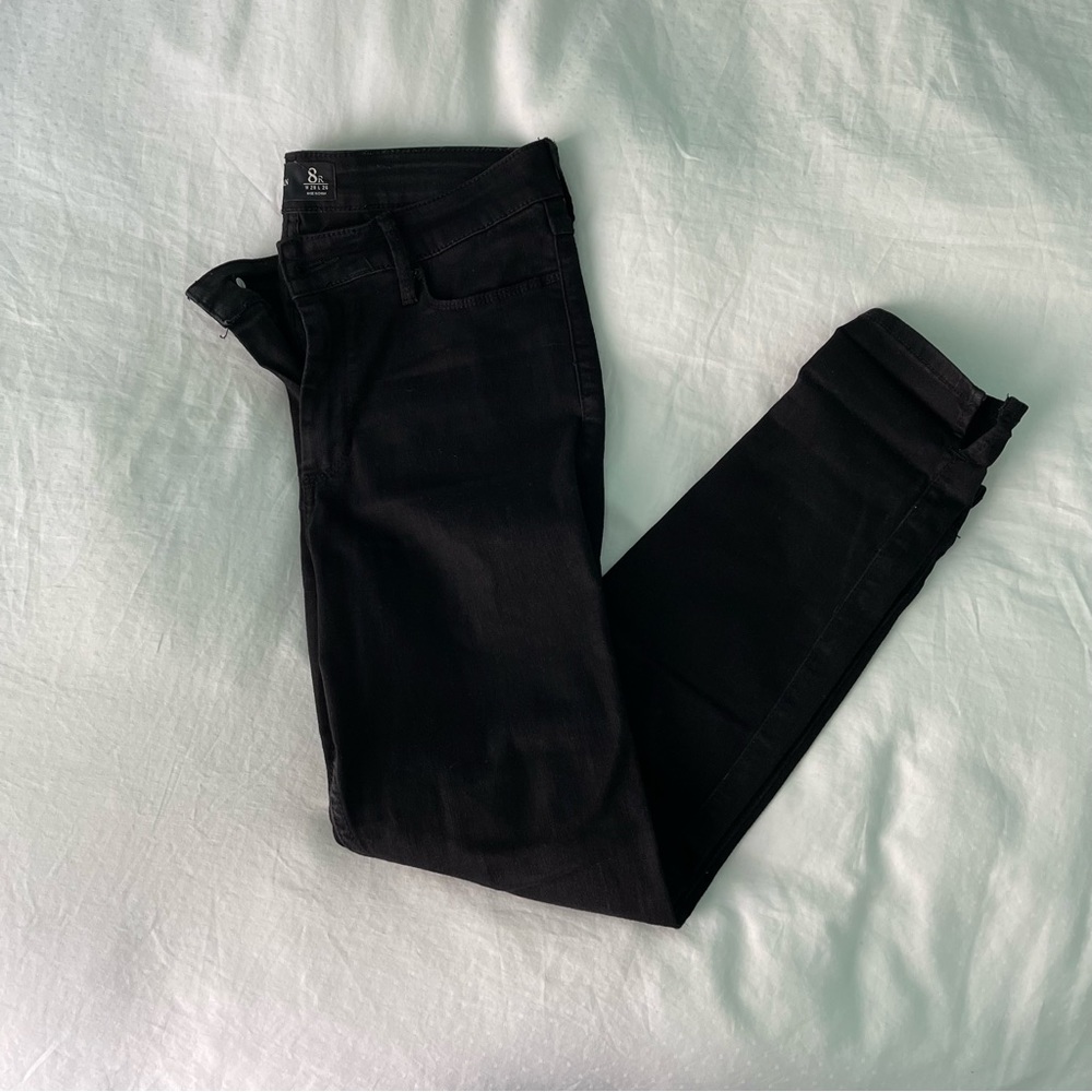 A&F | High Rise Ankle Jean